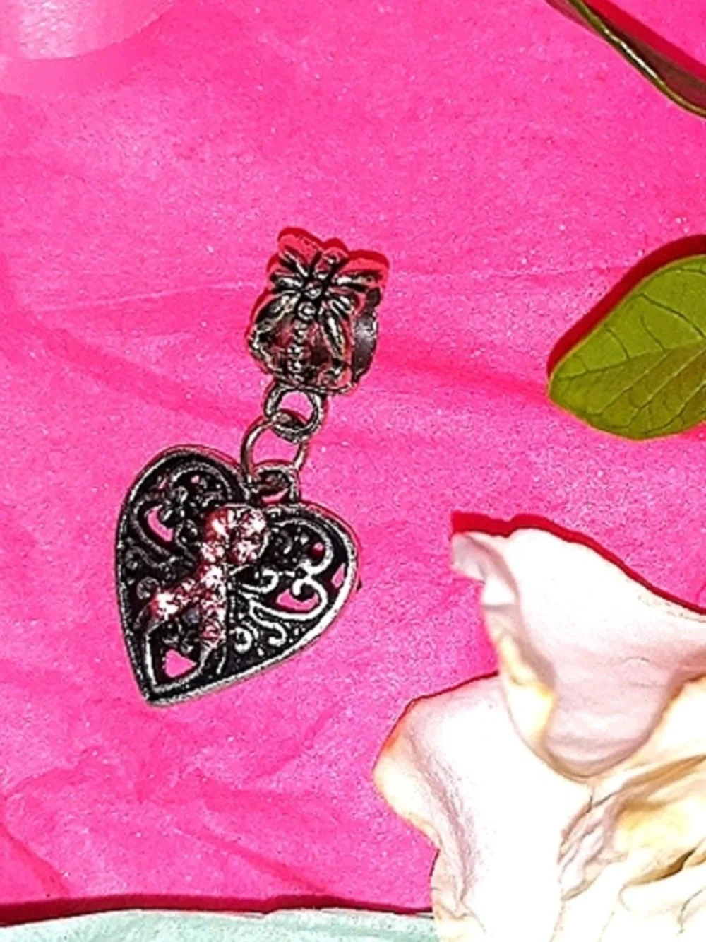 Heart shape ribbon Charm silver filligree pink crystal hope  Cancer Survivor NEW